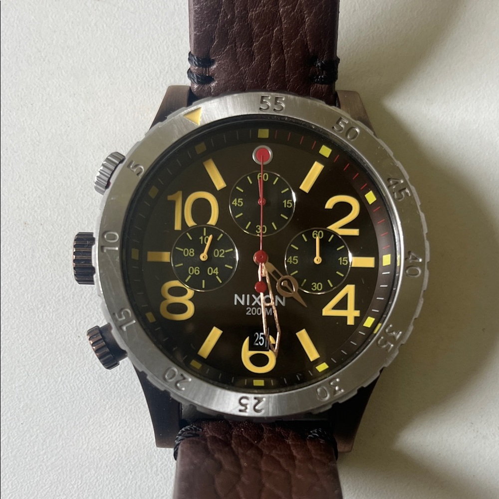 Nixon The 48-20 watch in fantastic shape! Make an offer ⌚️👀